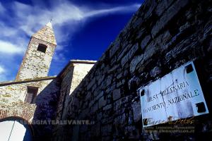 Passeggiate a Levante FROM A VERY ANCIENT CHURCH TO A SANCTUARY OFTEN SEEN AS A MIRAGE...